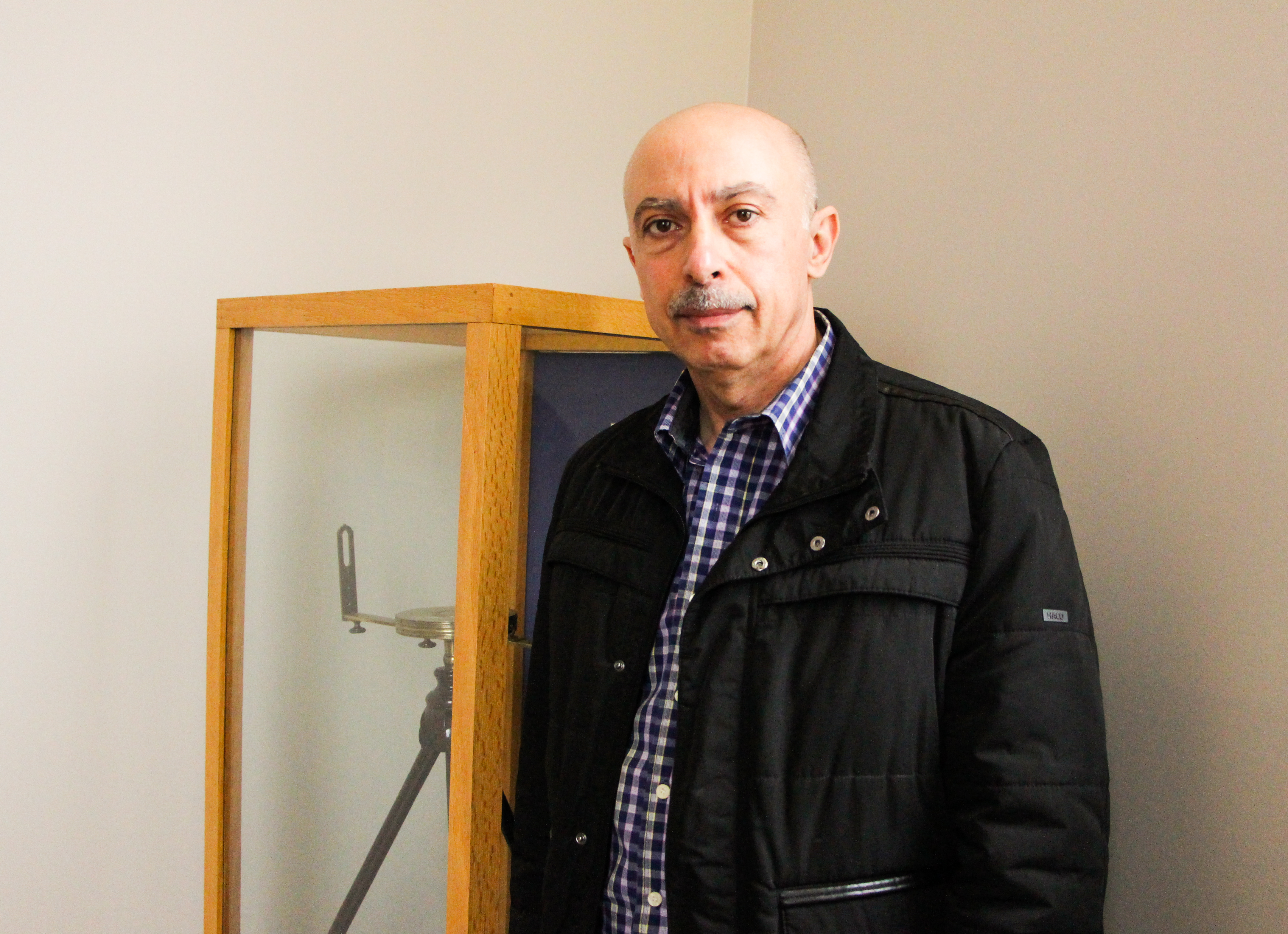 Our Neighbours: Shahram Bagher GhanbariNos voisins: Shahram Bagher Ghanbari
