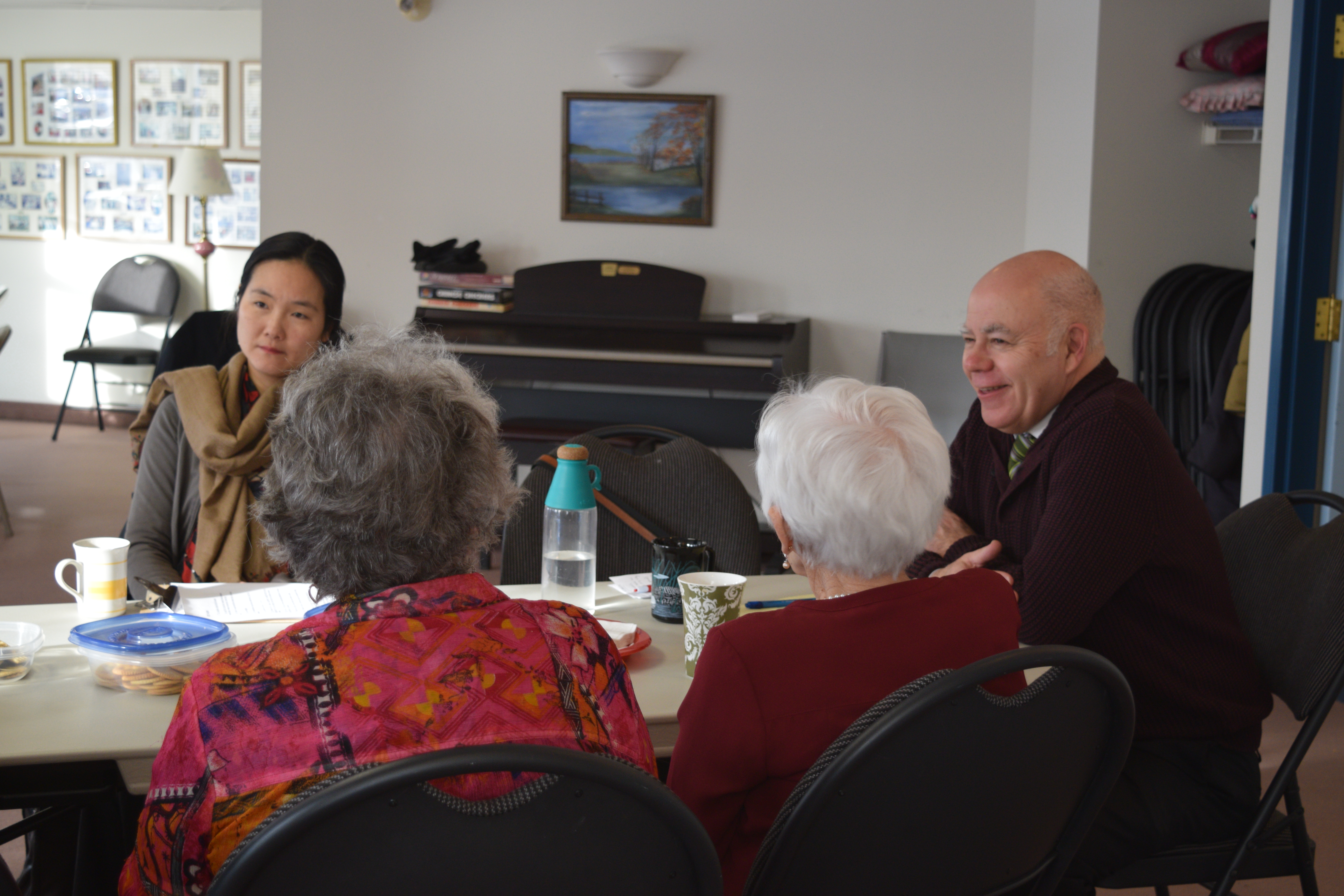 Federal Home Care Dollars Funding Transfer of the Extra Mural Program to Private ManagementLa privatisation de la gestion du Programme extra-mural financée par les fonds fédéral pour les soins à domicile