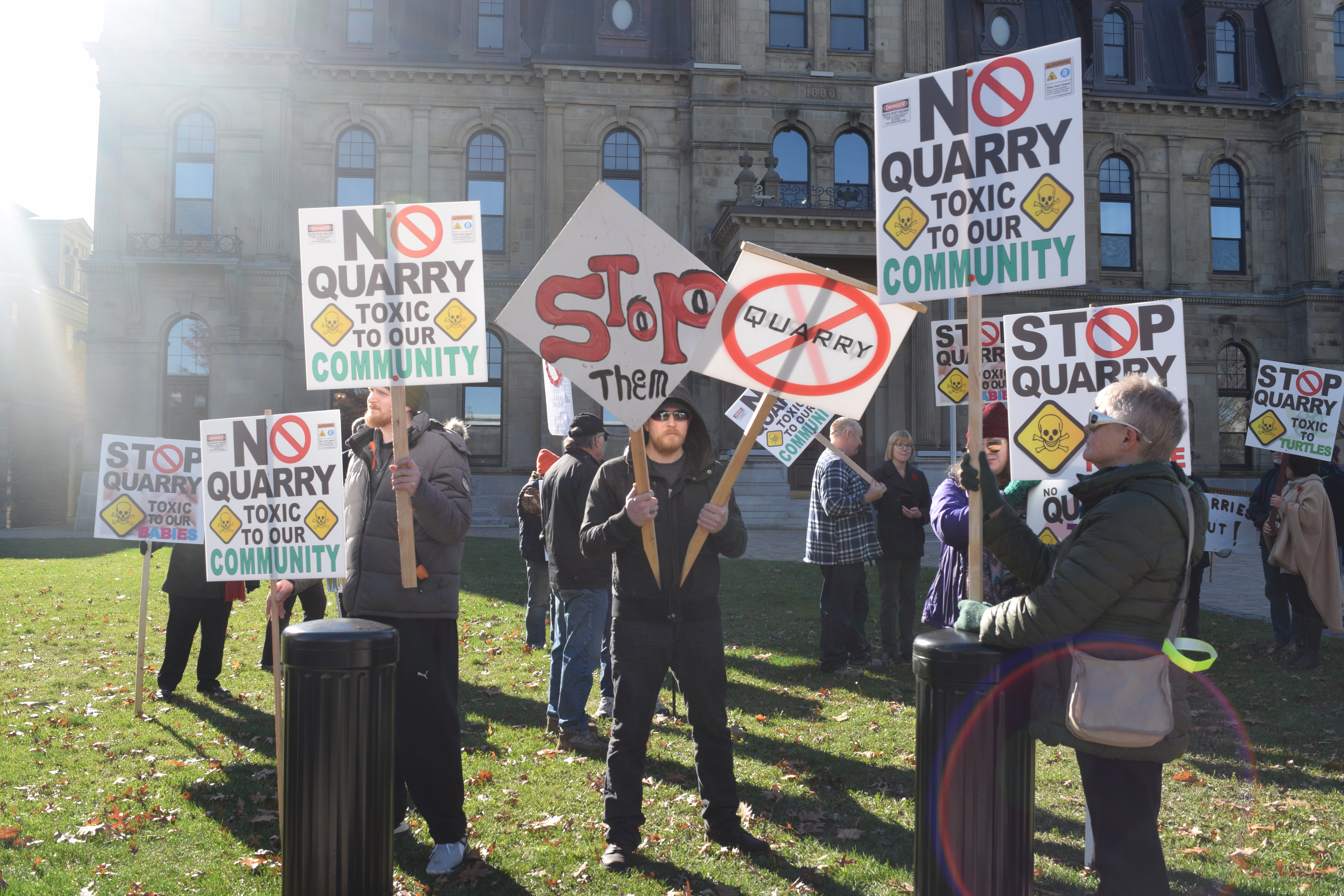 Citizens of Upper Madawaska Demand the Closure of the Envirem Organics PlantLes citoyens du Haut-Madawaska demande la fermeture de l&rsquo;usine Envirem Organics
