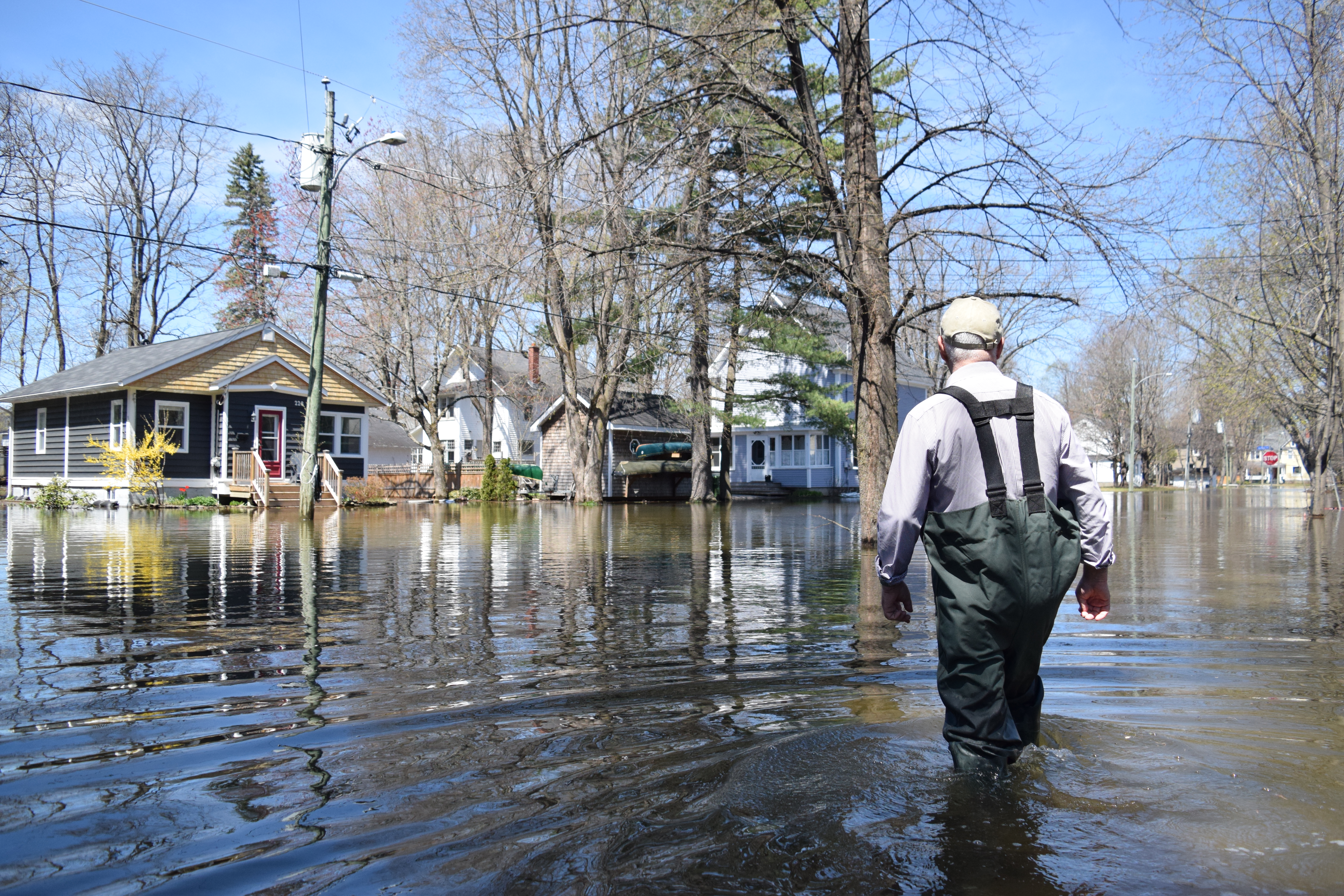 Time for Long-Term Thinking to Minimize Flood DamageC’est le temps de réfléchir à comment minimiser à long terme les dommages des inondations