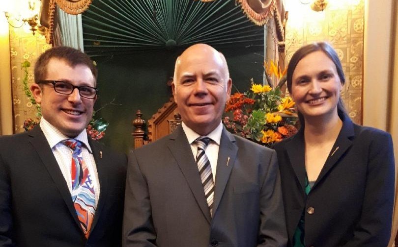 Minority Government: A real opportunity to make progressGouvernement minoritaire: Une occasion en or de marquer des progrès